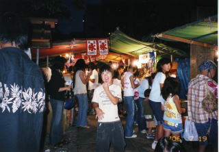 野江水神社　夏祭夜店の様子